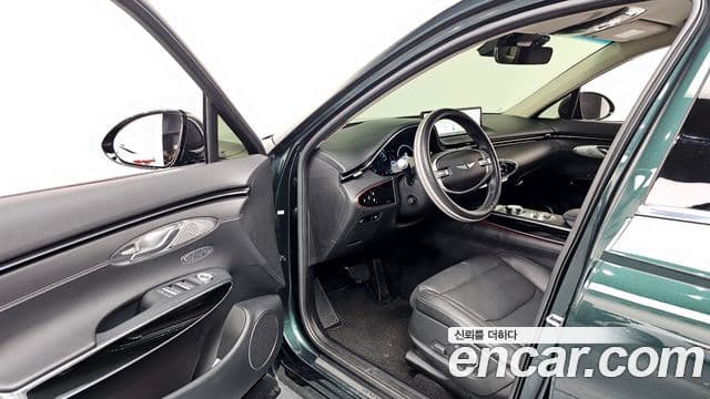 Genesis GV70, 2022 10