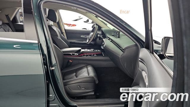 Genesis GV70, 2022 11