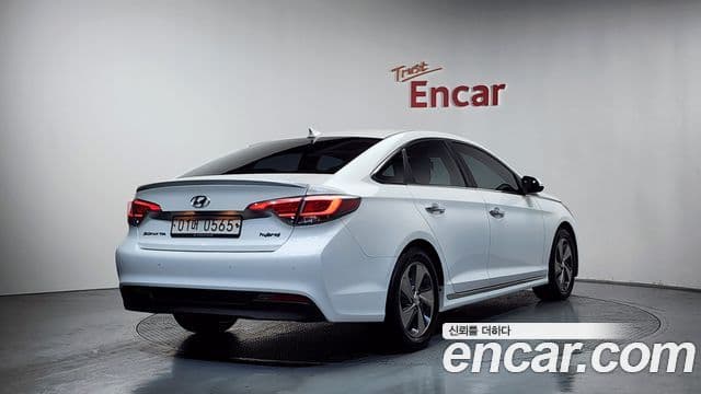 Hyundai LF Sonata гибрид Modern Special, 2017 2