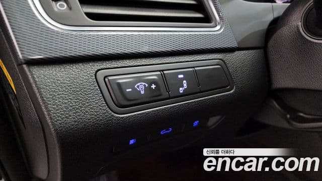 Hyundai LF Sonata гибрид Modern Special, 2017 15