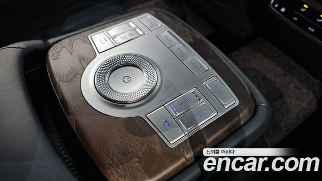 Genesis G80 (RG3) бензин 2.5 турбо AWD, 2021 18