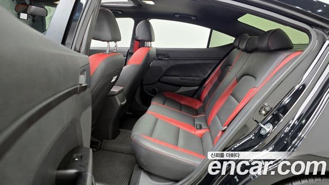 Hyundai Avante AD 1.6 турбо Sport, 2018 13