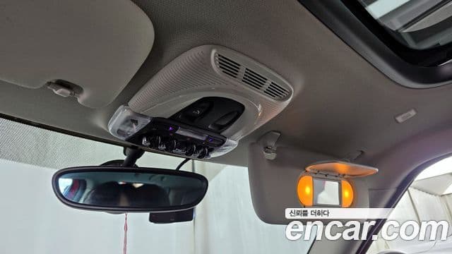 Mini Cooper 클럽맨 2세대, 2023 17