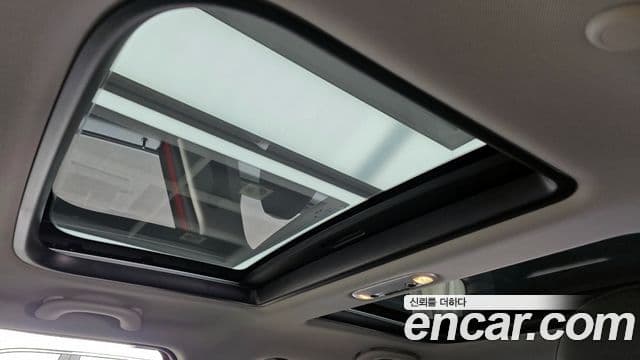 Mini Cooper 클럽맨 2세대, 2023 19