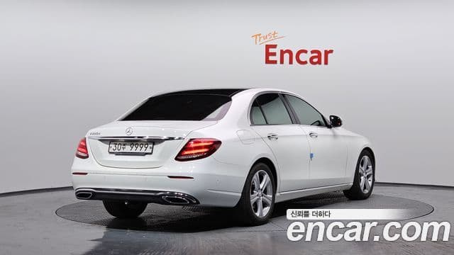 Mercedes-Benz E-класс W213 Avantgarde, 2017 2