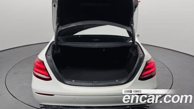 Mercedes-Benz E-класс W213 Avantgarde, 2017 20