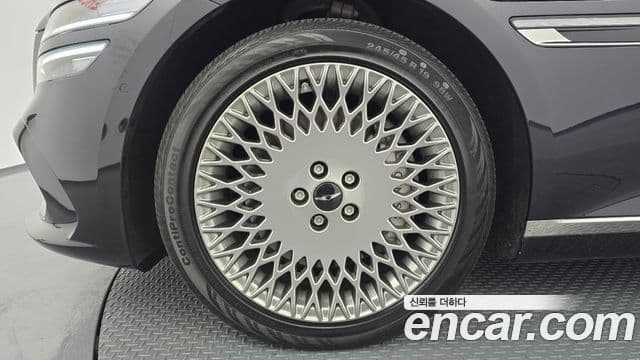 Genesis G80 (RG3) бензин 3.5 турбо AWD, 2025 все фото