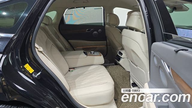 Genesis G80 (RG3) бензин 3.5 турбо AWD, 2025 12