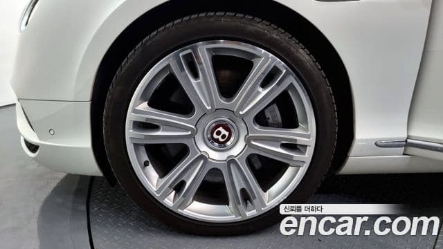 Bentley Continental GT 2세대 4.0 GT, 2016 все фото