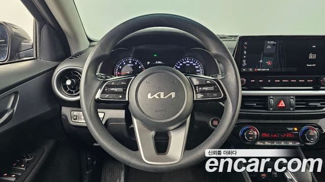 Kia The / новый New K3 2세대 Trendy, 2022 17