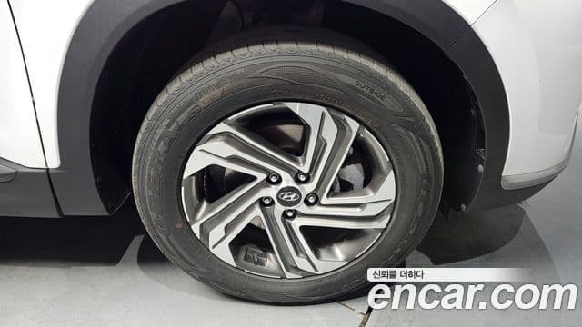 Hyundai The / новый New Santa Fe Exclusive, 2022 все фото