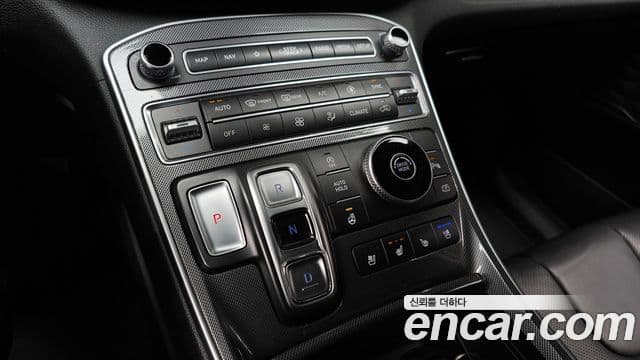 Hyundai The / новый New Santa Fe Exclusive, 2022 9