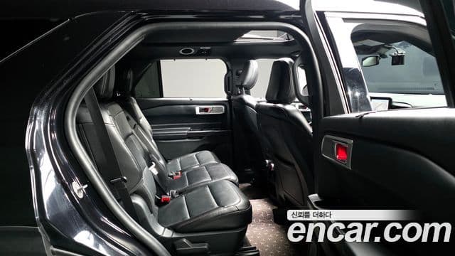 Ford Explorer 6세대 2.3 Limited 4WD, 2020 12