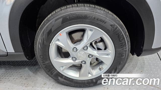 Hyundai Venue 1.6 Smart, 2020 все фото