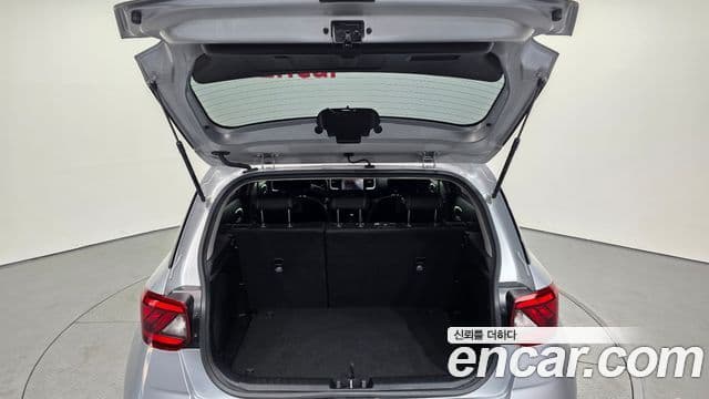 Hyundai Venue 1.6 Smart, 2020 20