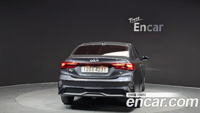 Kia The / новый New K3 2세대 Trendy, 2022 4