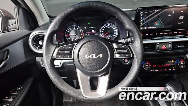 Kia The / новый New K3 2세대 Trendy, 2022 15