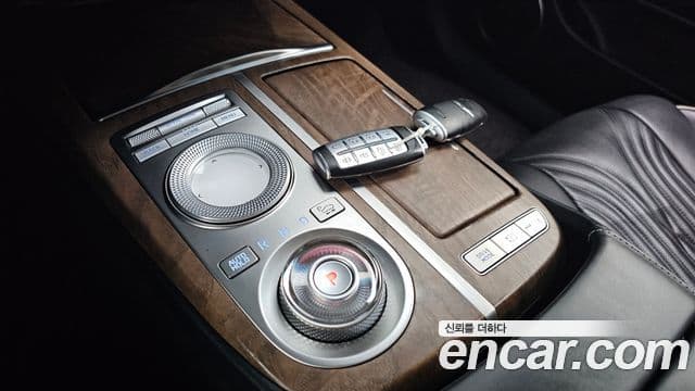 Genesis G80 (RG3) бензин 2.5 турбо AWD, 2021 9