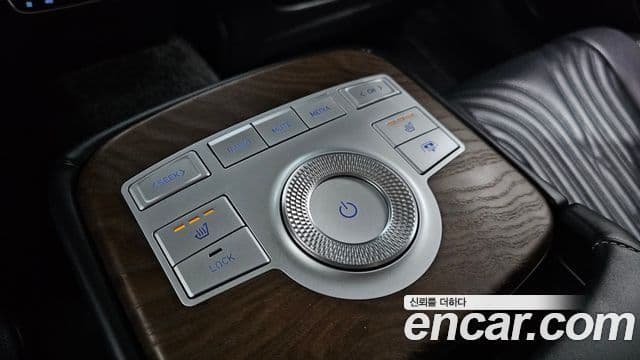 Genesis G80 (RG3) бензин 2.5 турбо AWD, 2021 18