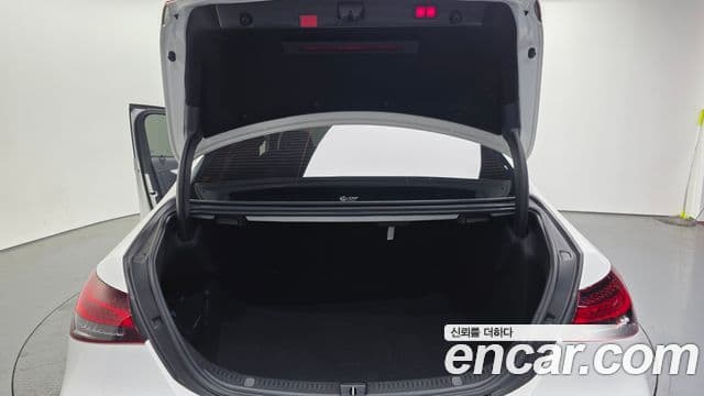 Mercedes-Benz E-класс W213 Avantgarde, 2021 20