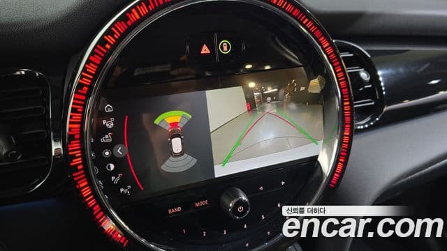 Mini Cooper 3세대, 2024 15