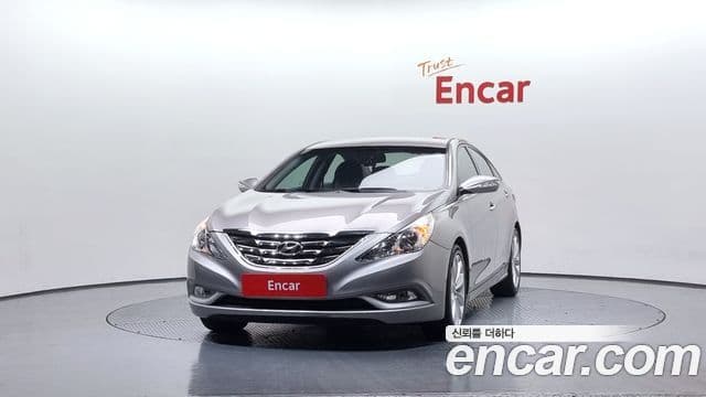 Hyundai YF Sonata люксовая версия, 2010 3