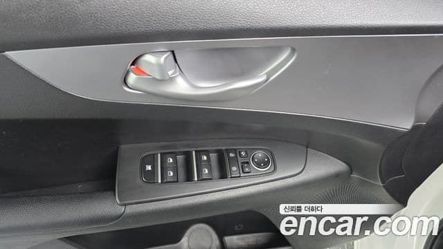 Kia The / новый New K3 2세대 Prestige, 2022 17