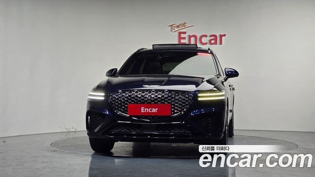 Genesis GV70, 2022 3