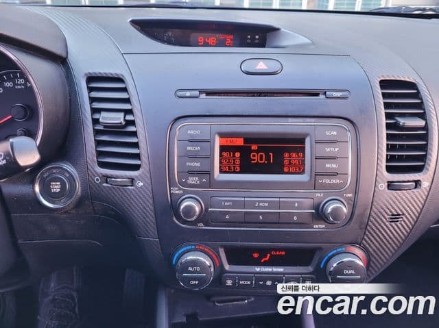 Kia K3 Prestige, 2013 13