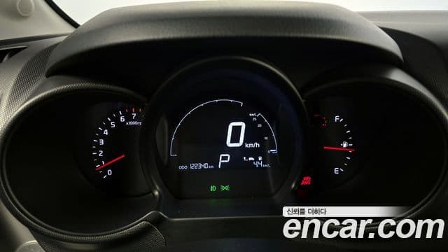 Kia The / новый New Ray Prestige, 2018 8