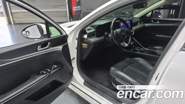 Kia K5 3세대 Standard, 2020 11