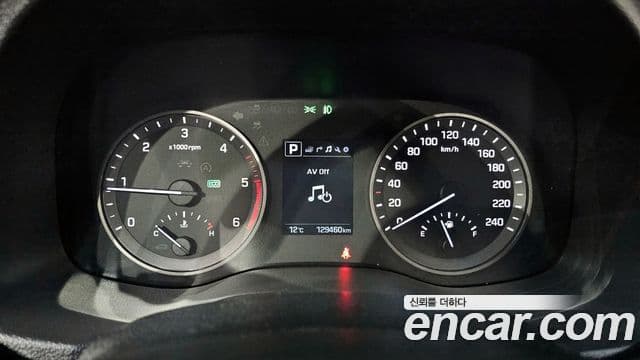 Hyundai All New Tucson Modern, 2017 8