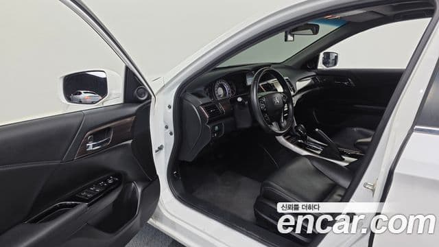 Honda 올뉴어코드 9세대, 2017 10