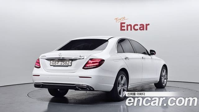 Mercedes-Benz E-класс W213 Avantgarde, 2017 2