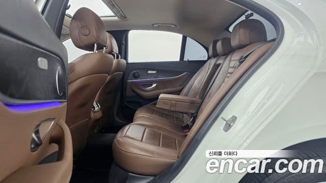 Mercedes-Benz E-класс W213 Avantgarde, 2017 12