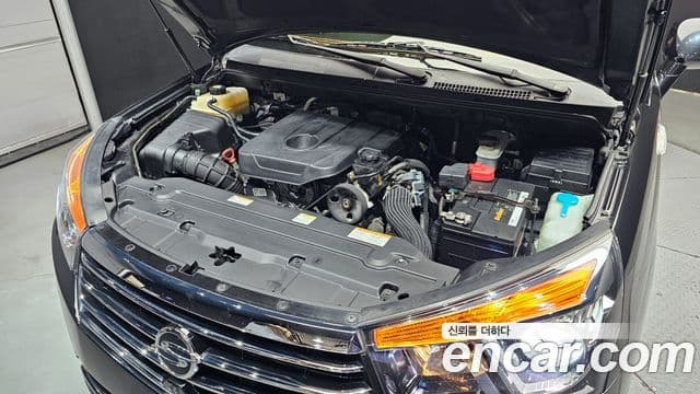 KG모빌리티(SsangYong) Korando 투리스모 high лимузин, 2017 6