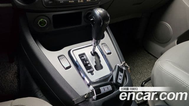 KG모빌리티(SsangYong) Korando 투리스모 high лимузин, 2017 9