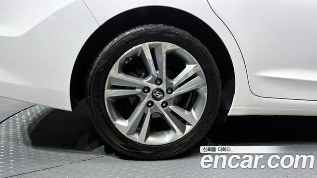 Hyundai Avante AD 1.6 GDI Value Plus, 2018 все фото