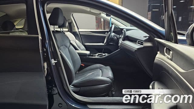 Kia K5 3세대 Prestige, 2021 10