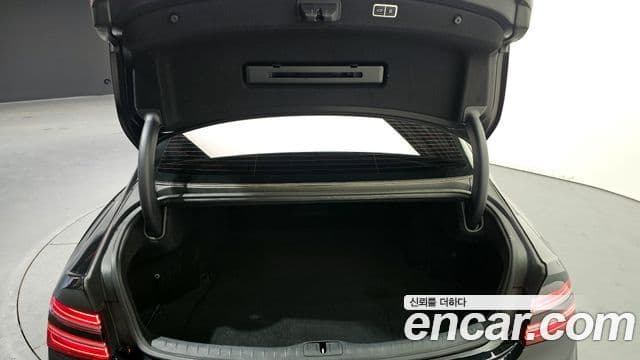 Genesis G80 (RG3), 2021 20