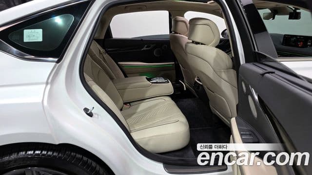 Genesis G80 (RG3) бензин 3.5 турбо AWD, 2022 12