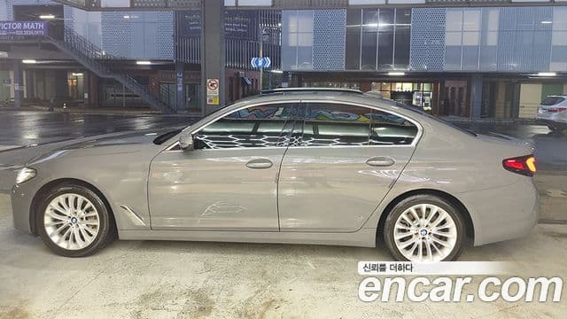 BMW 5시리즈 (G30) Luxury, 2022 3