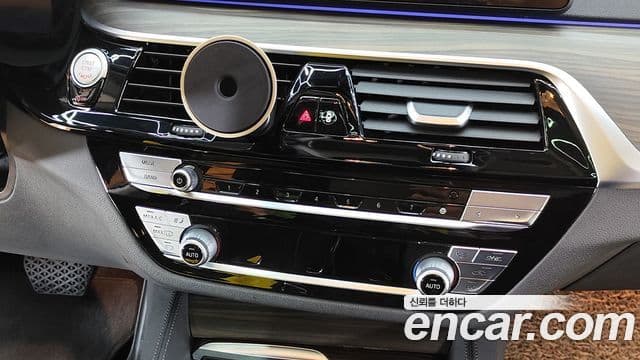 BMW 5시리즈 (G30) Luxury, 2022 9