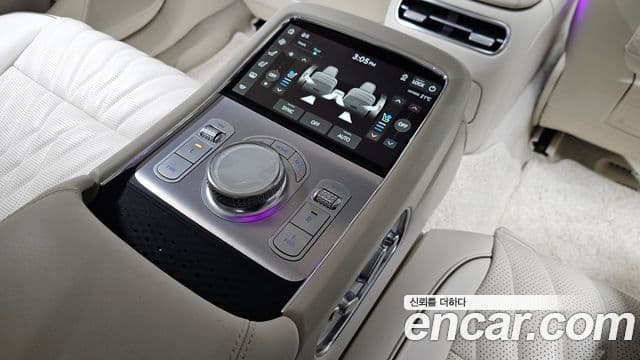 Genesis G90 (RS4) бензин 3.5 турбо AWD, 2022 18