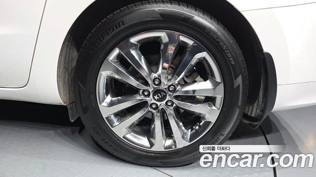 Kia All New Carnival Luxury, 2018 все фото