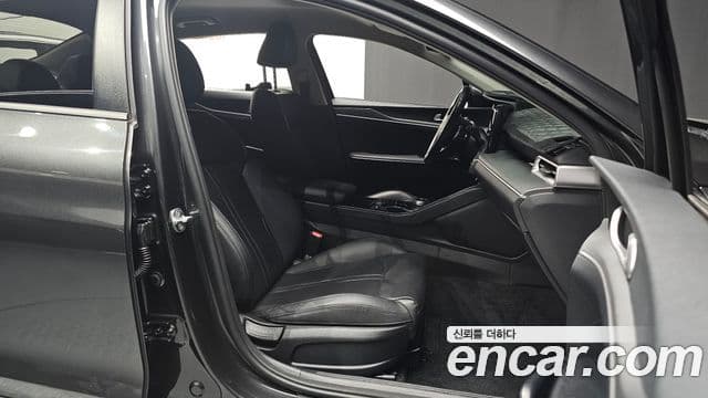 Kia K5 3세대 Prestige, 2022 10