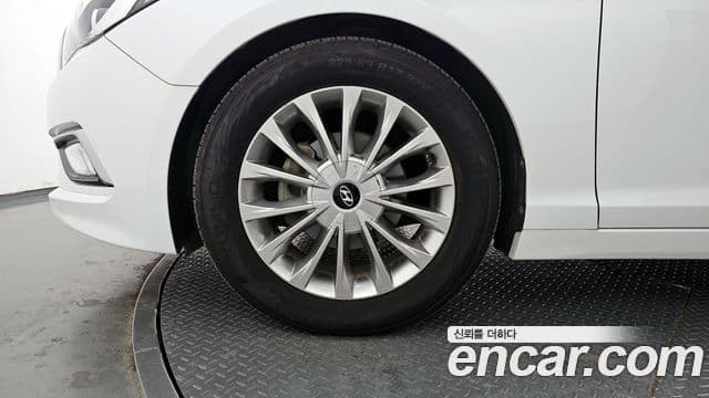 Hyundai LF Sonata 2.0 Smart, 2015 все фото