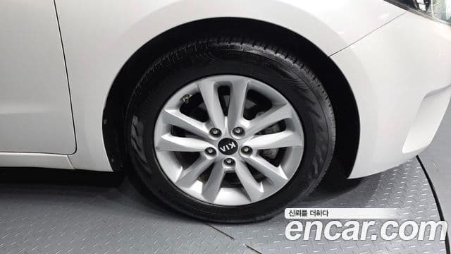 Kia The / новый New K3 E тип, 2016 все фото