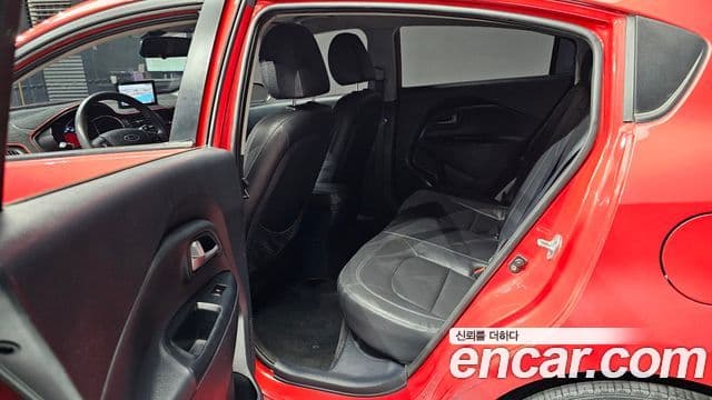 Kia All New Pride Prestige, 2012 13