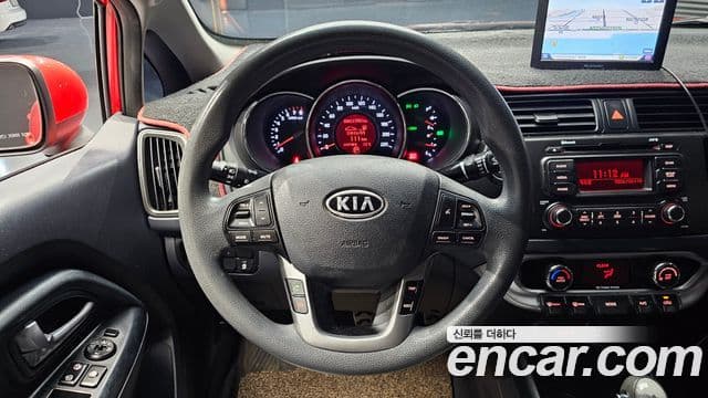 Kia All New Pride Prestige, 2012 14